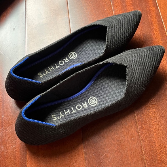 Rothy's black size 9 (size 8) - Picture 2 of 3